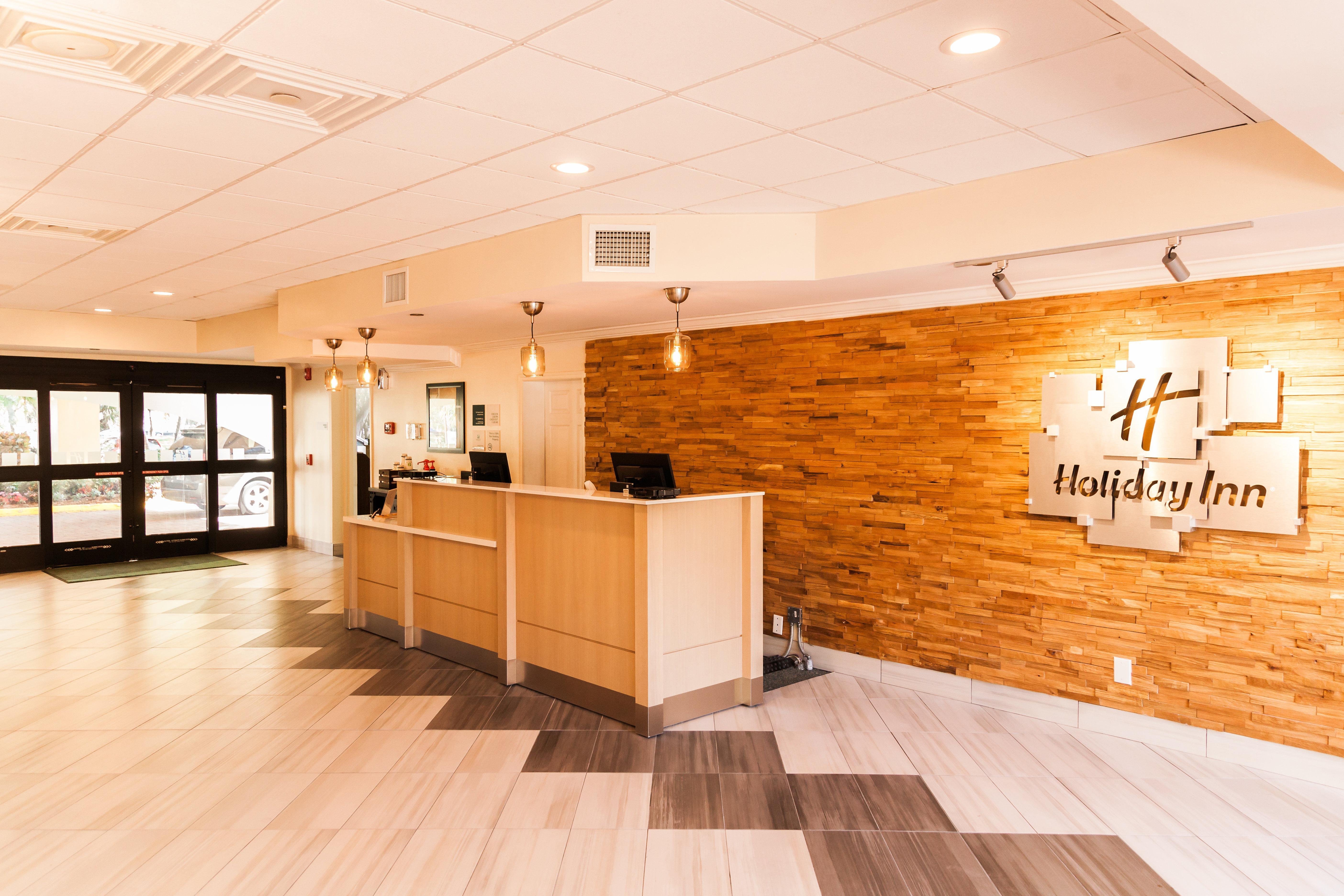 Holiday Inn & Suites Boca Raton - North Exteriér fotografie